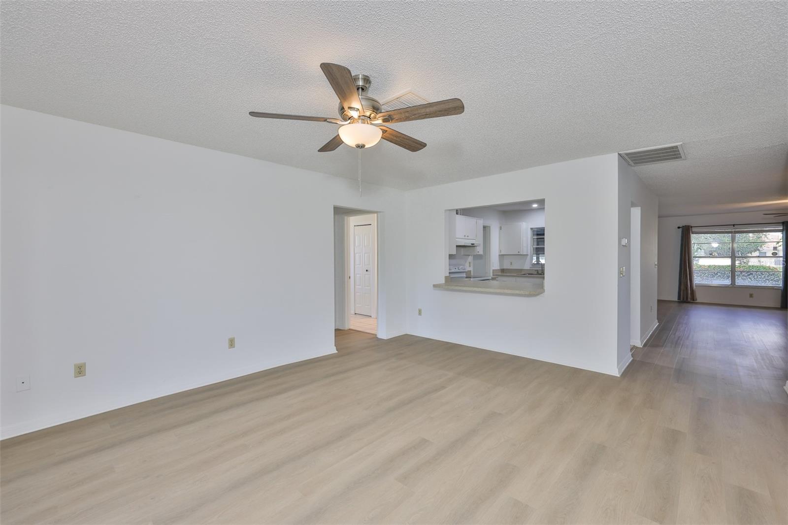 Image 11 of 47 For 1219 Wild Feather Lane