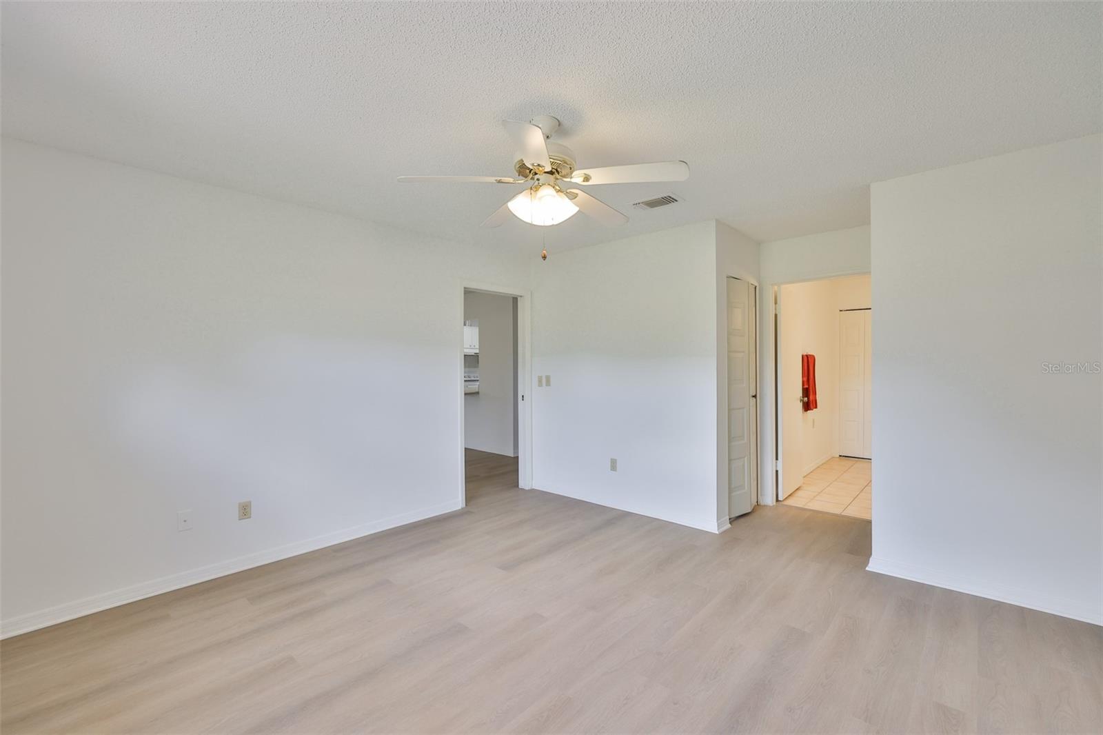 Image 22 of 47 For 1219 Wild Feather Lane