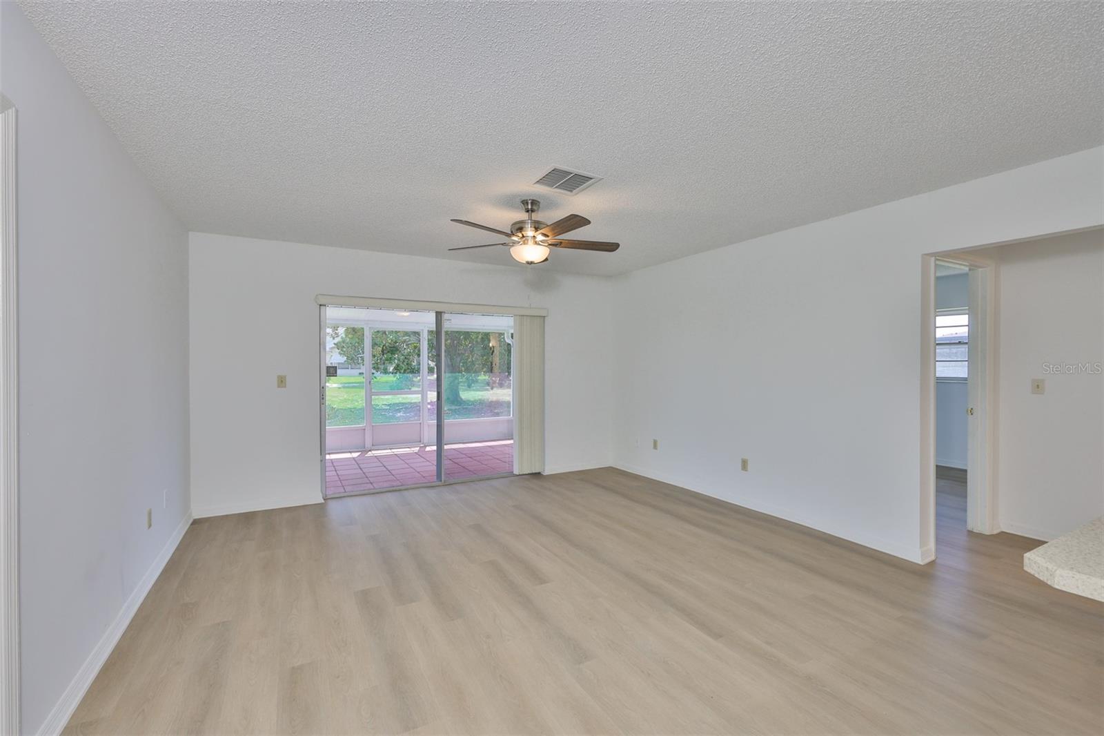 Image 8 of 47 For 1219 Wild Feather Lane