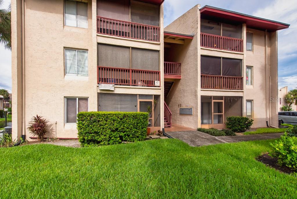 Image 3 of 39 For 8602 Champlain Court 93