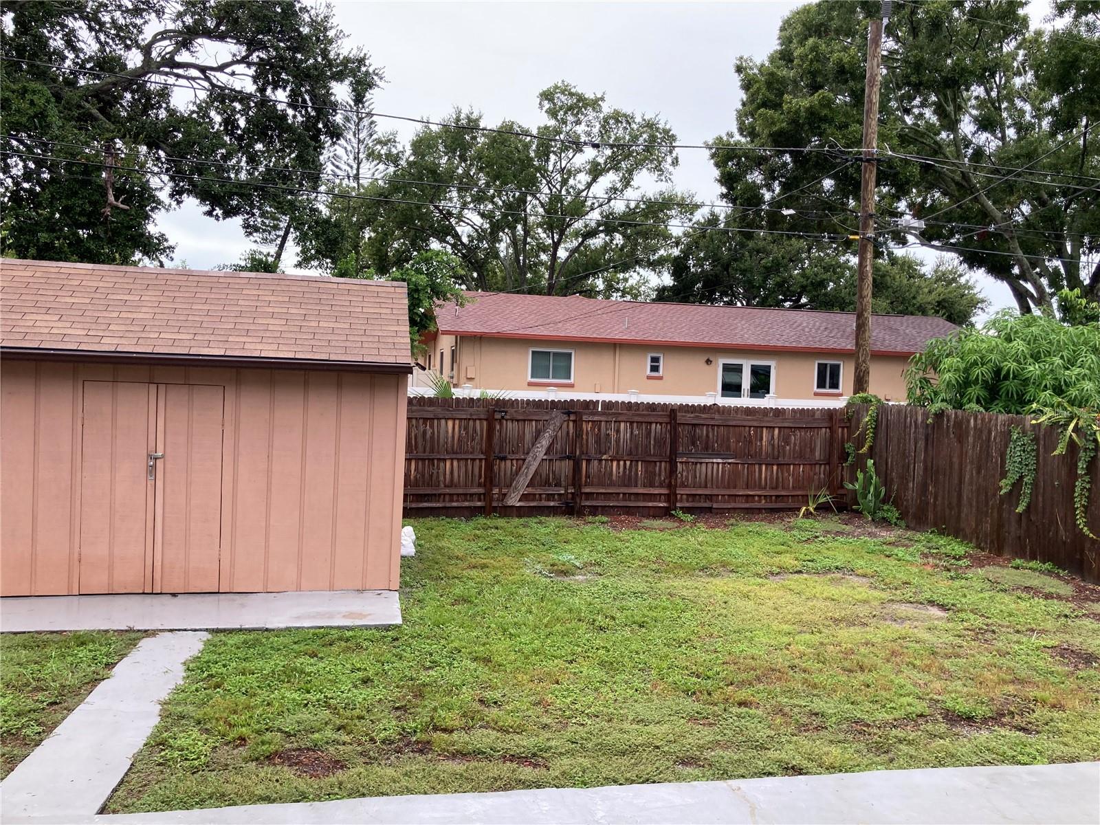 Image 16 of 17 For 7112 2nd Street N