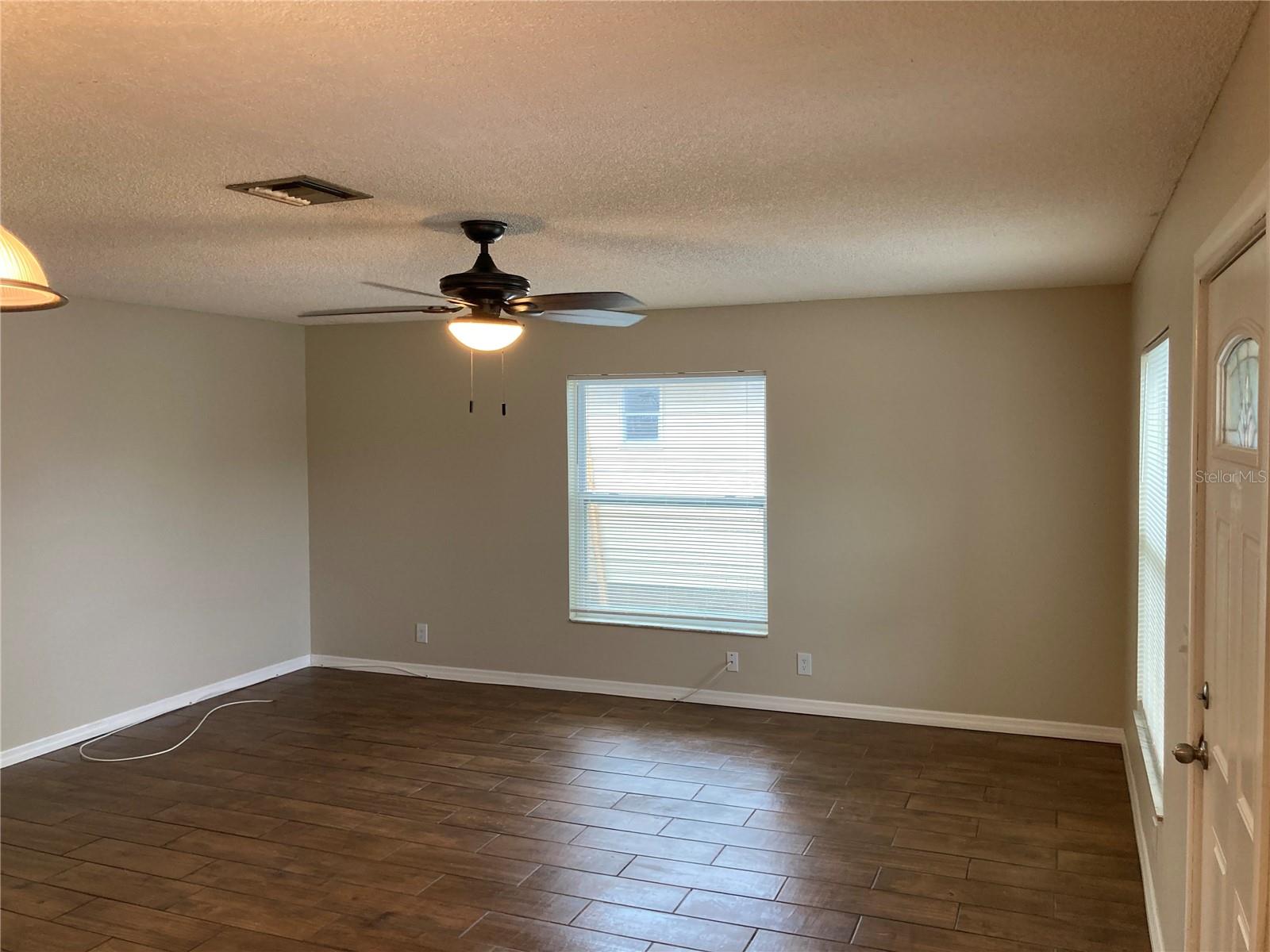 Image 2 of 17 For 7112 2nd Street N
