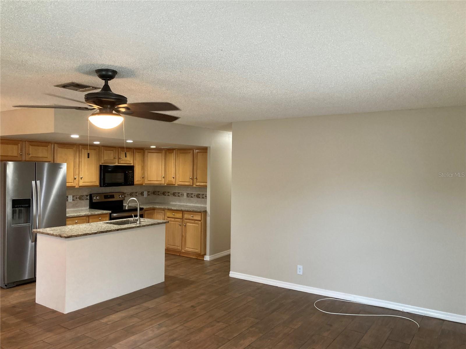 Image 3 of 17 For 7112 2nd Street N
