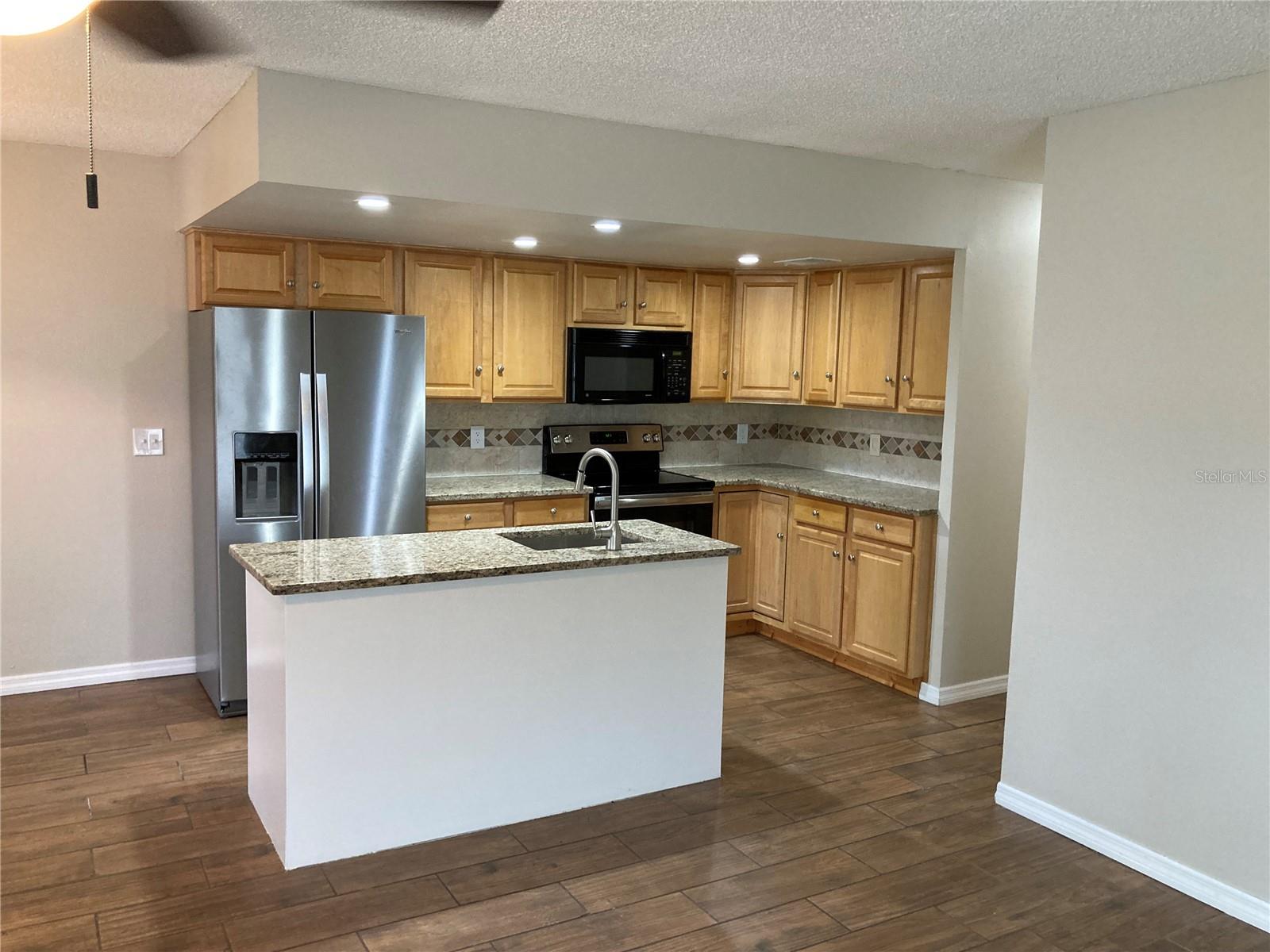 Image 5 of 17 For 7112 2nd Street N