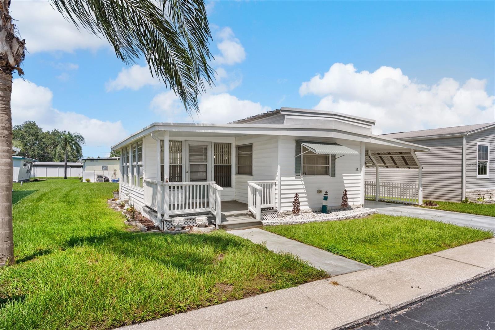 Image 2 of 35 For 12651 Seminole Boulevard 36