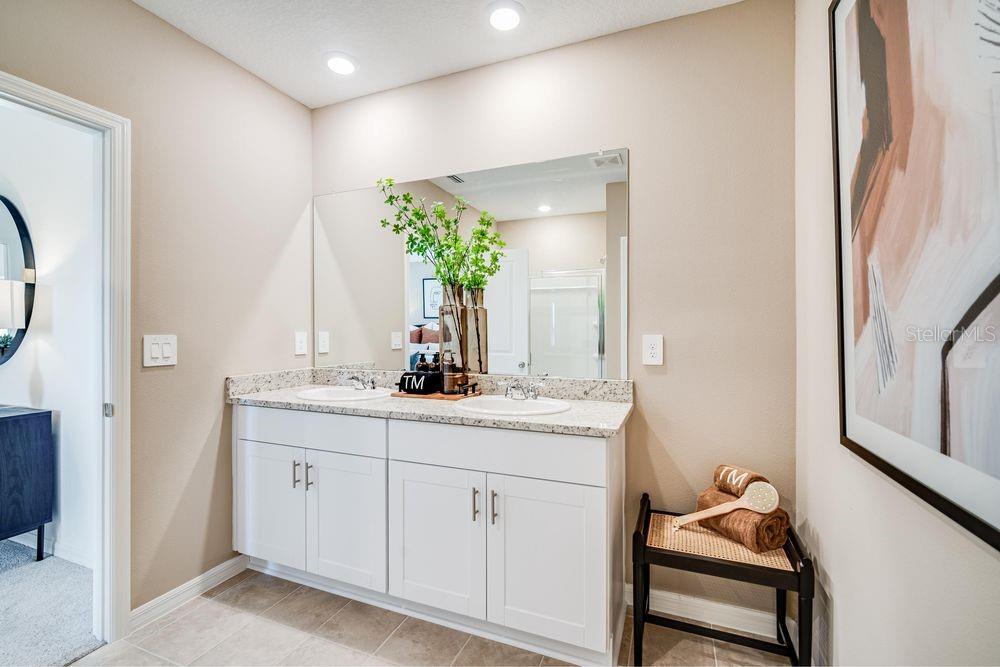 Image 4 of 28 For 13673 Tropical Breeze Way