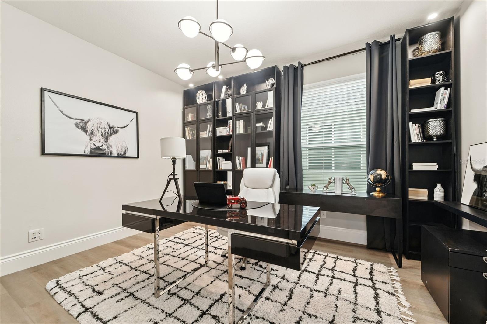 Image 10 of 47 For 27324 Fordham Drive