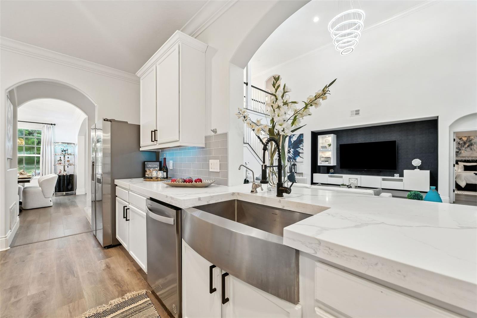 Image 16 of 47 For 27324 Fordham Drive