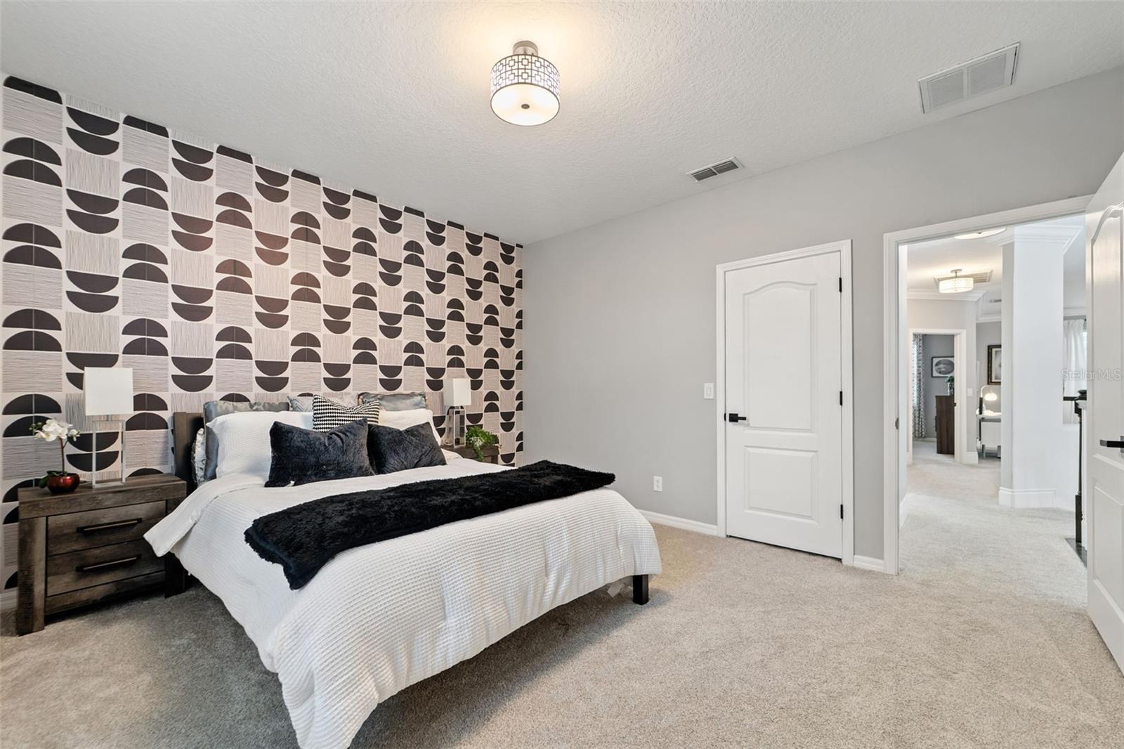 Image 26 of 47 For 27324 Fordham Drive