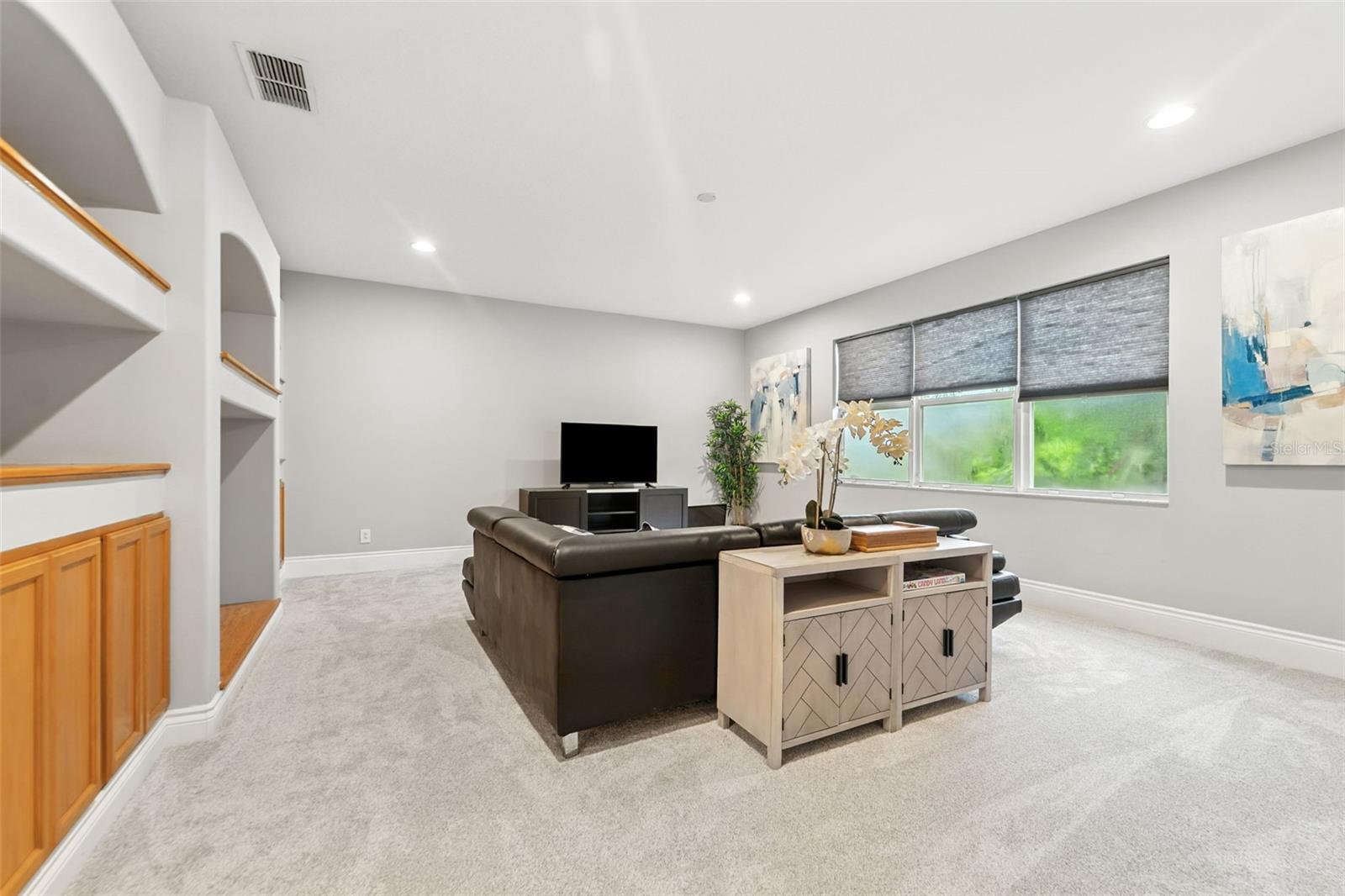 Image 38 of 47 For 27324 Fordham Drive