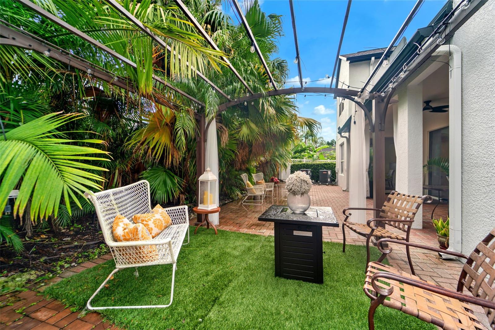 Image 40 of 47 For 27324 Fordham Drive