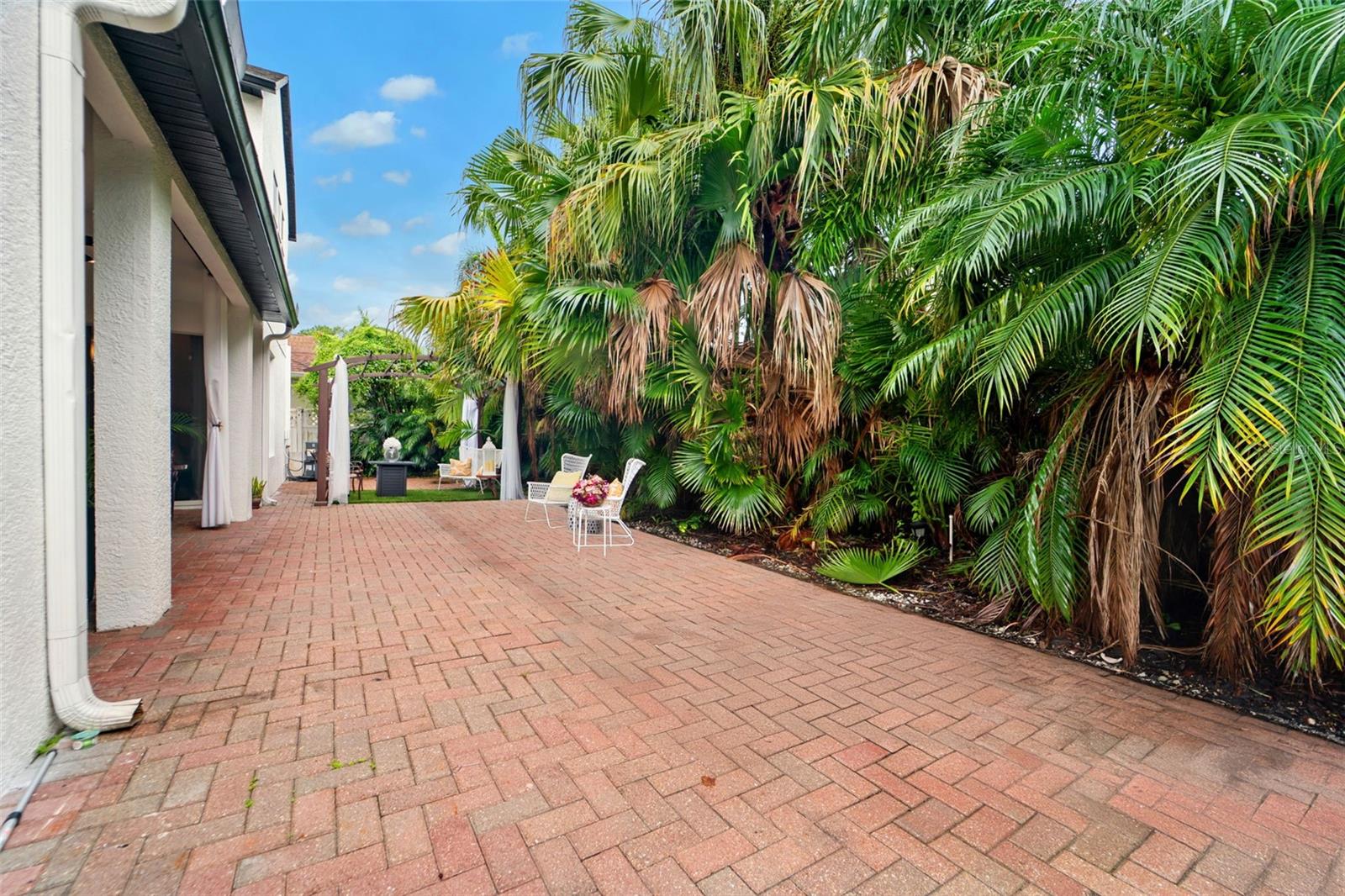 Image 42 of 47 For 27324 Fordham Drive