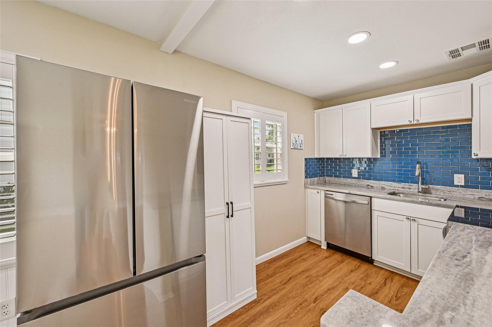 Image 13 of 63 For 301 Andover Place S 177