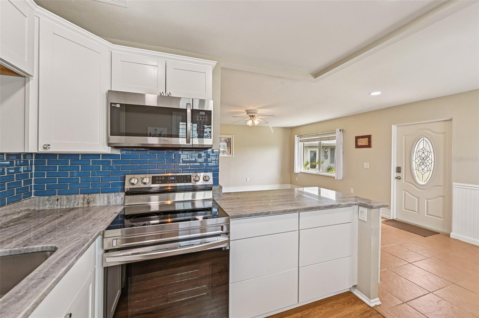 Image 15 of 63 For 301 Andover Place S 177
