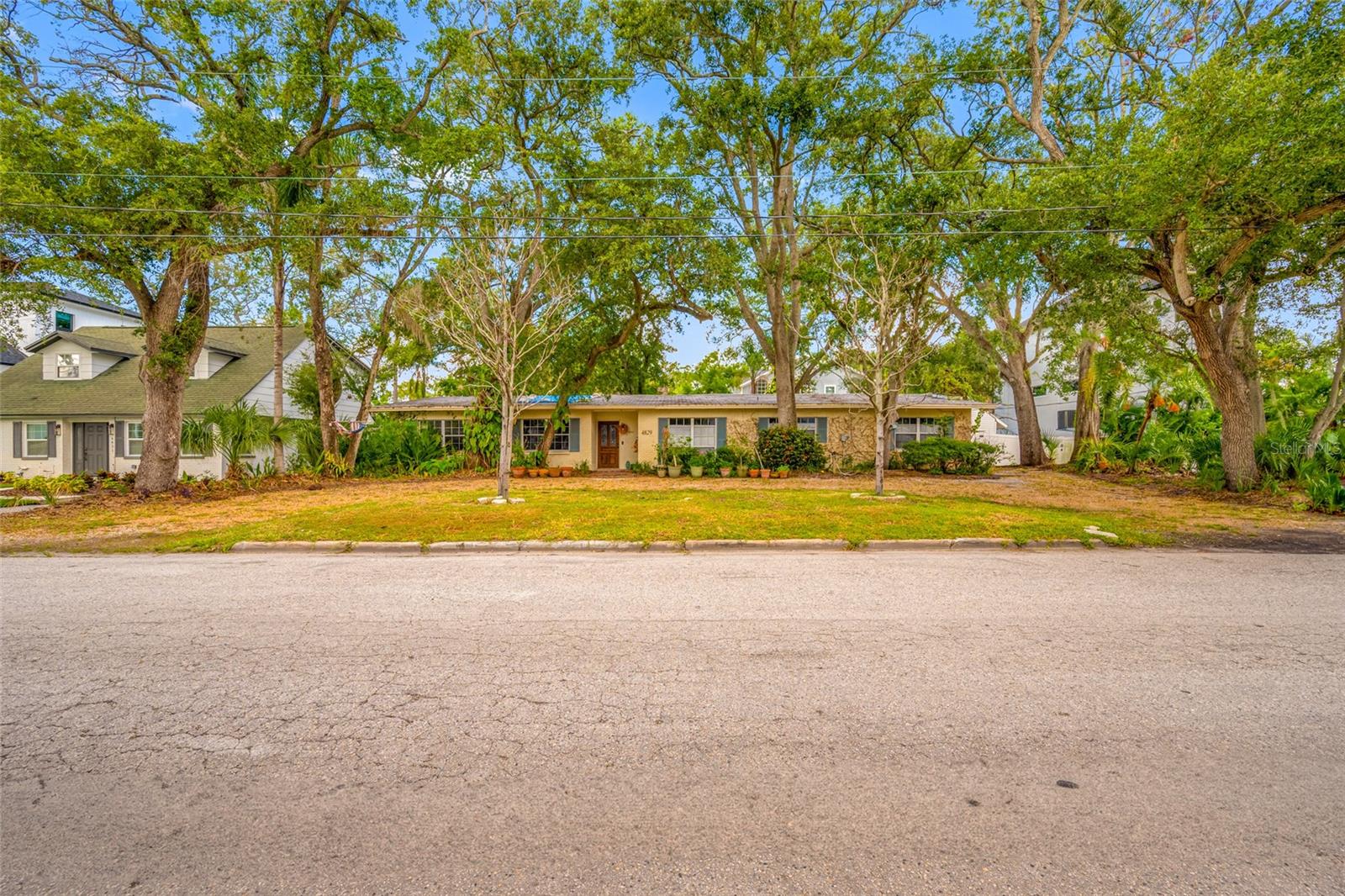 Image 13 of 14 For 4829 San Jose Street
