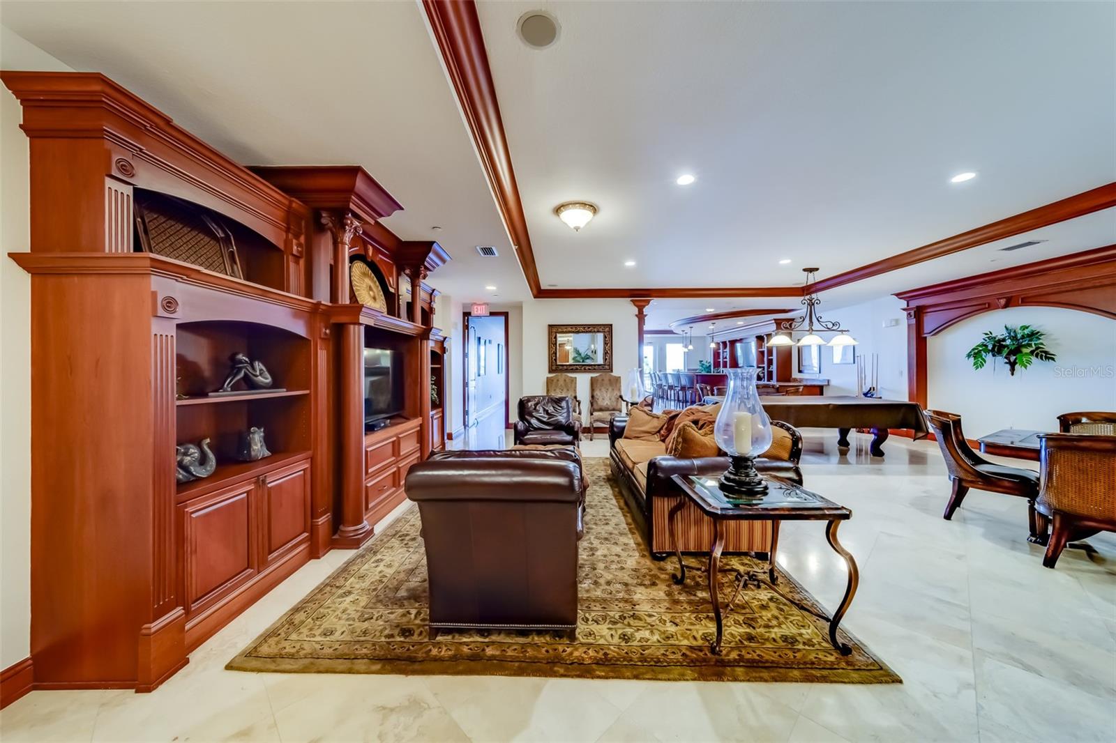 Image 59 of 81 For 202 Windward Passage 604