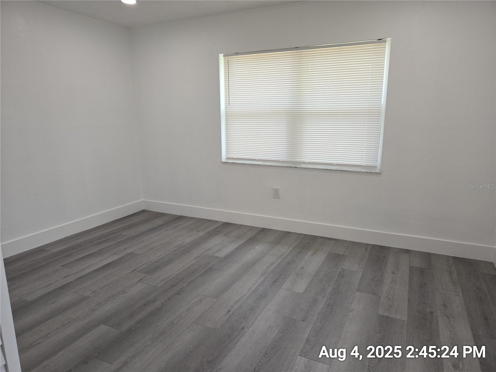 Image 11 of 15 For 355 Mcmullen Booth Road 114-a