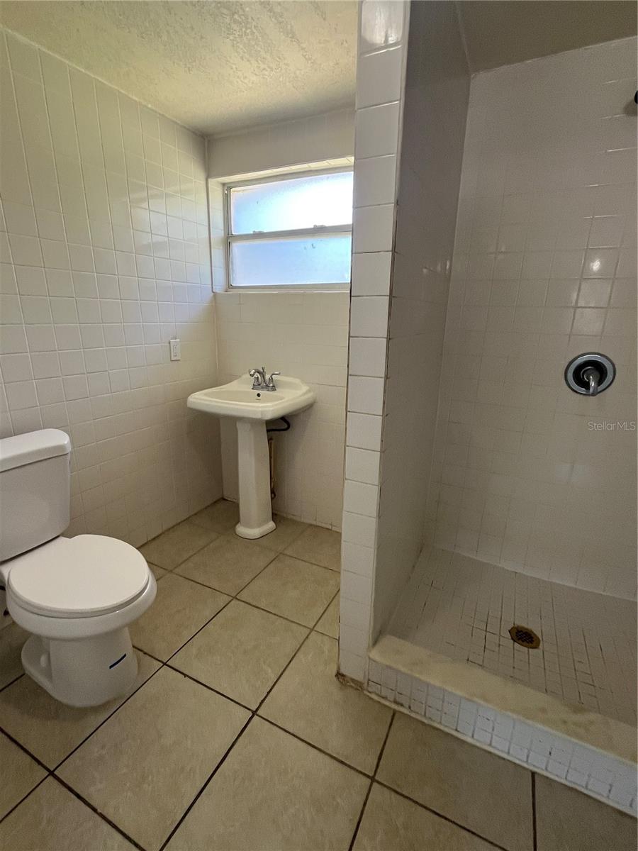 Image 6 of 11 For 328 Avenue B