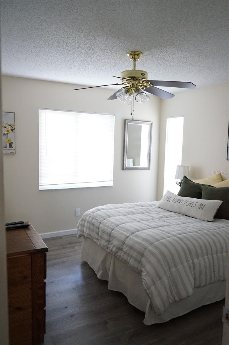 Image 11 of 39 For 2248 Greenwich Drive 64