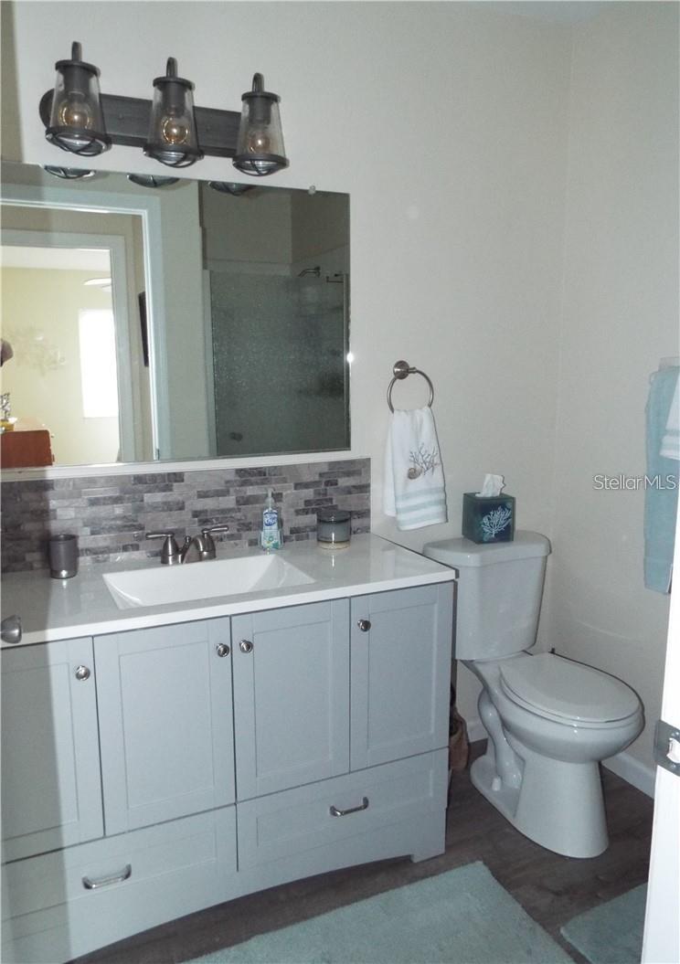 Image 15 of 39 For 2248 Greenwich Drive 64