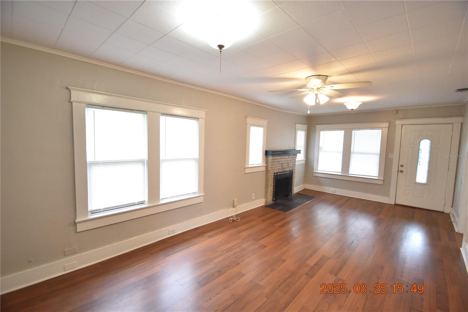 Image 7 of 31 For 205 Haya Street