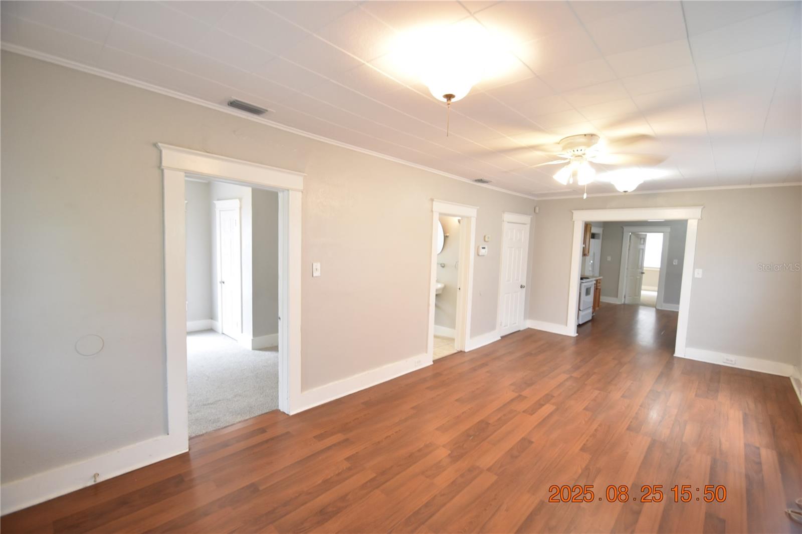 Image 9 of 31 For 205 Haya Street