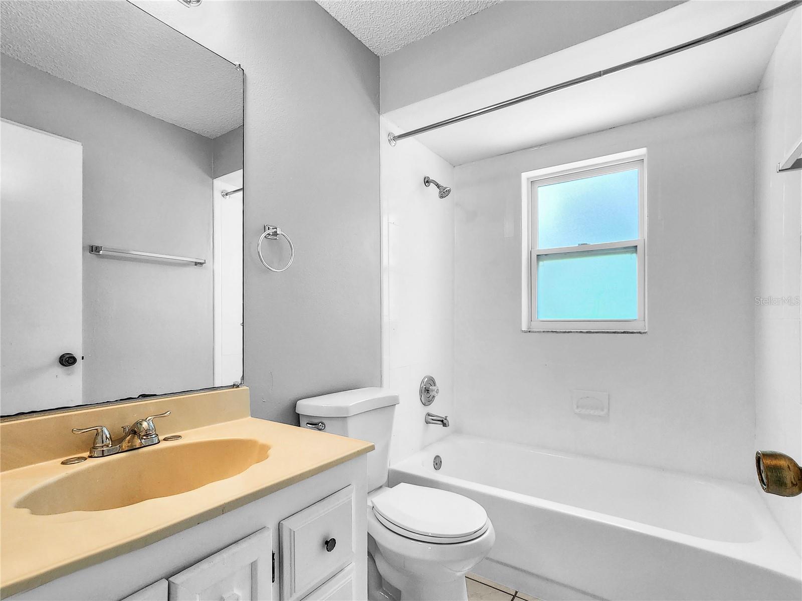 Image 14 of 16 For 4056 Tomahawk Avenue