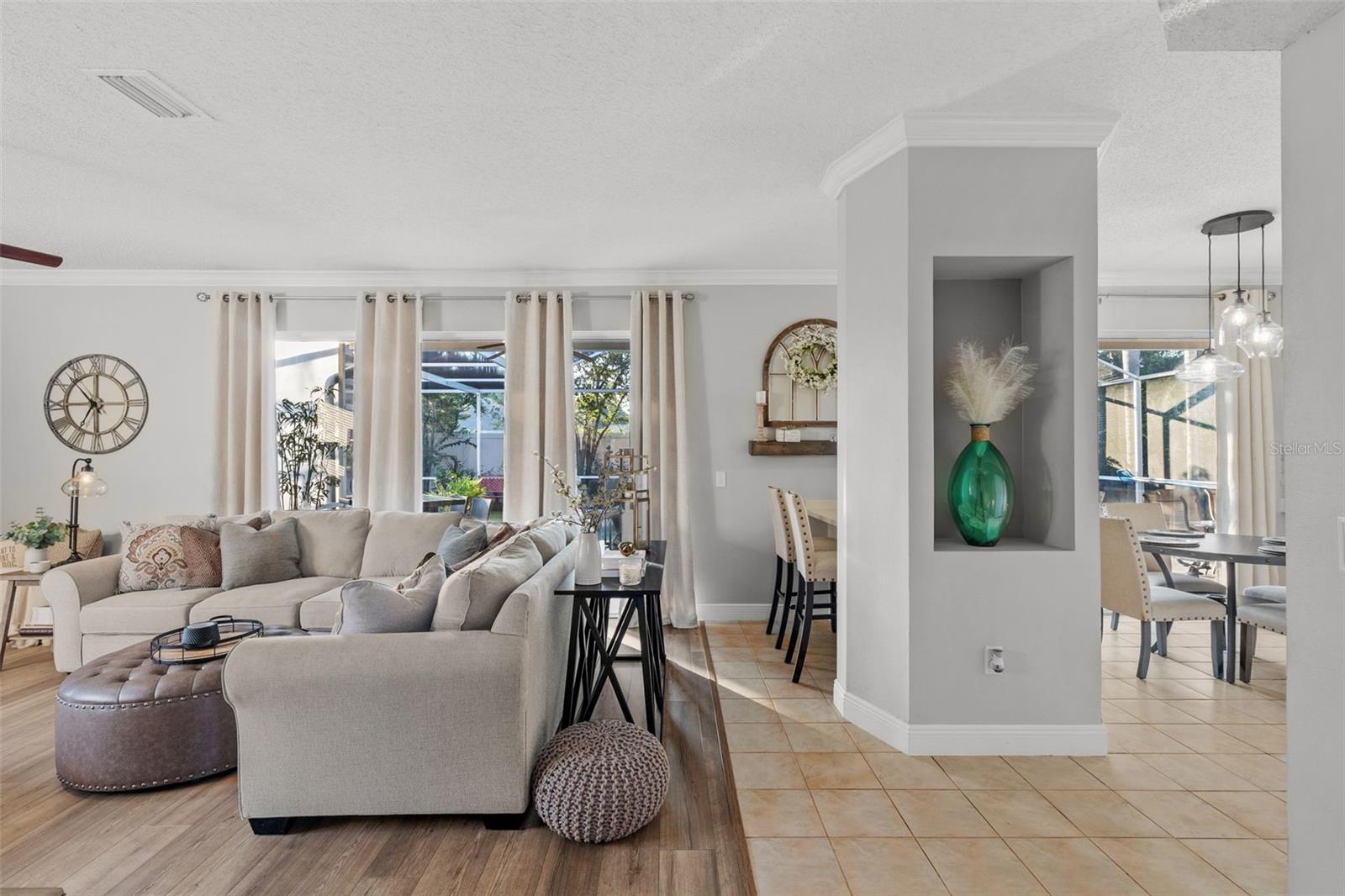 Image 19 of 70 For 27045 Sea Breeze Way