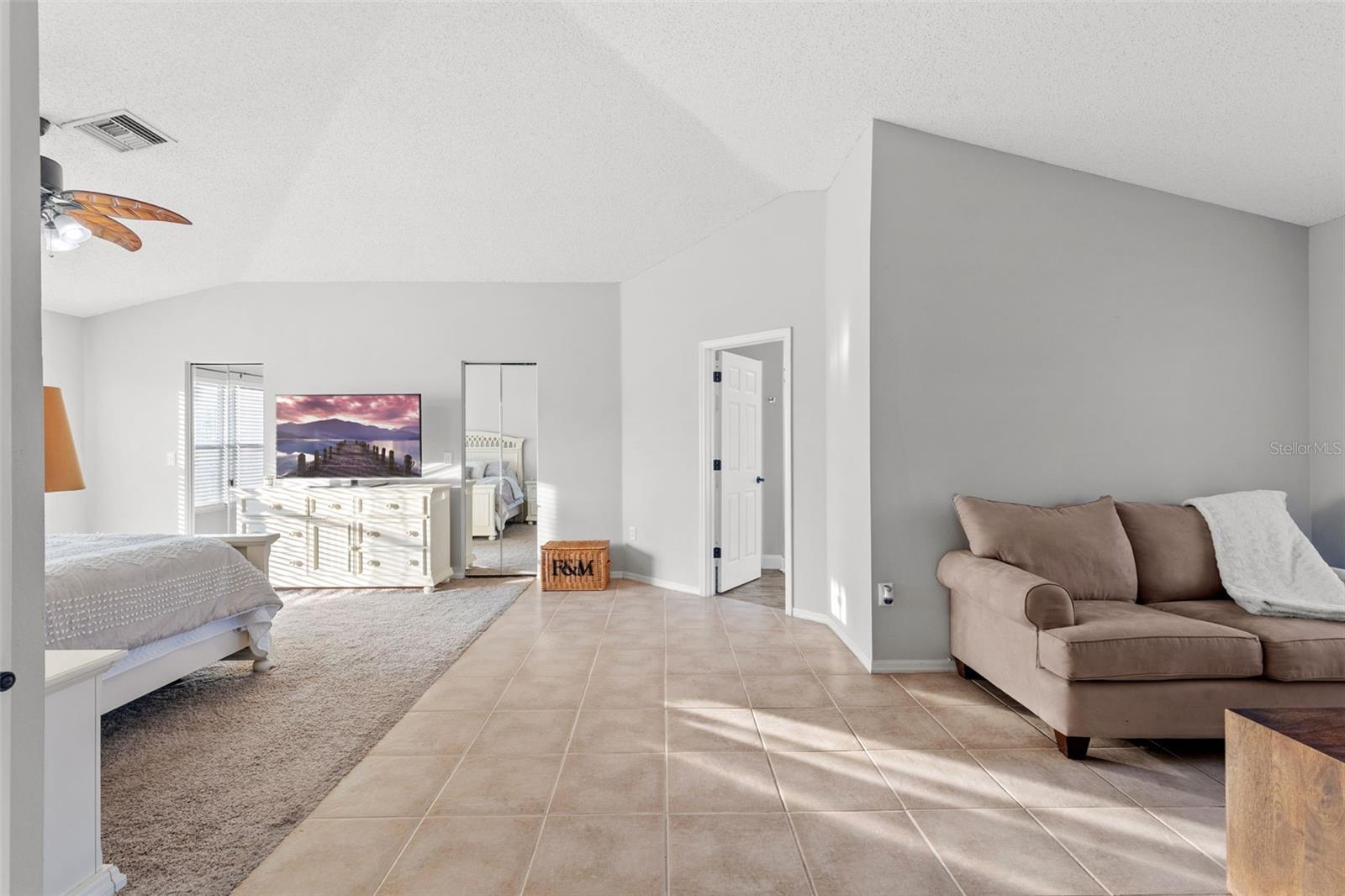 Image 26 of 70 For 27045 Sea Breeze Way