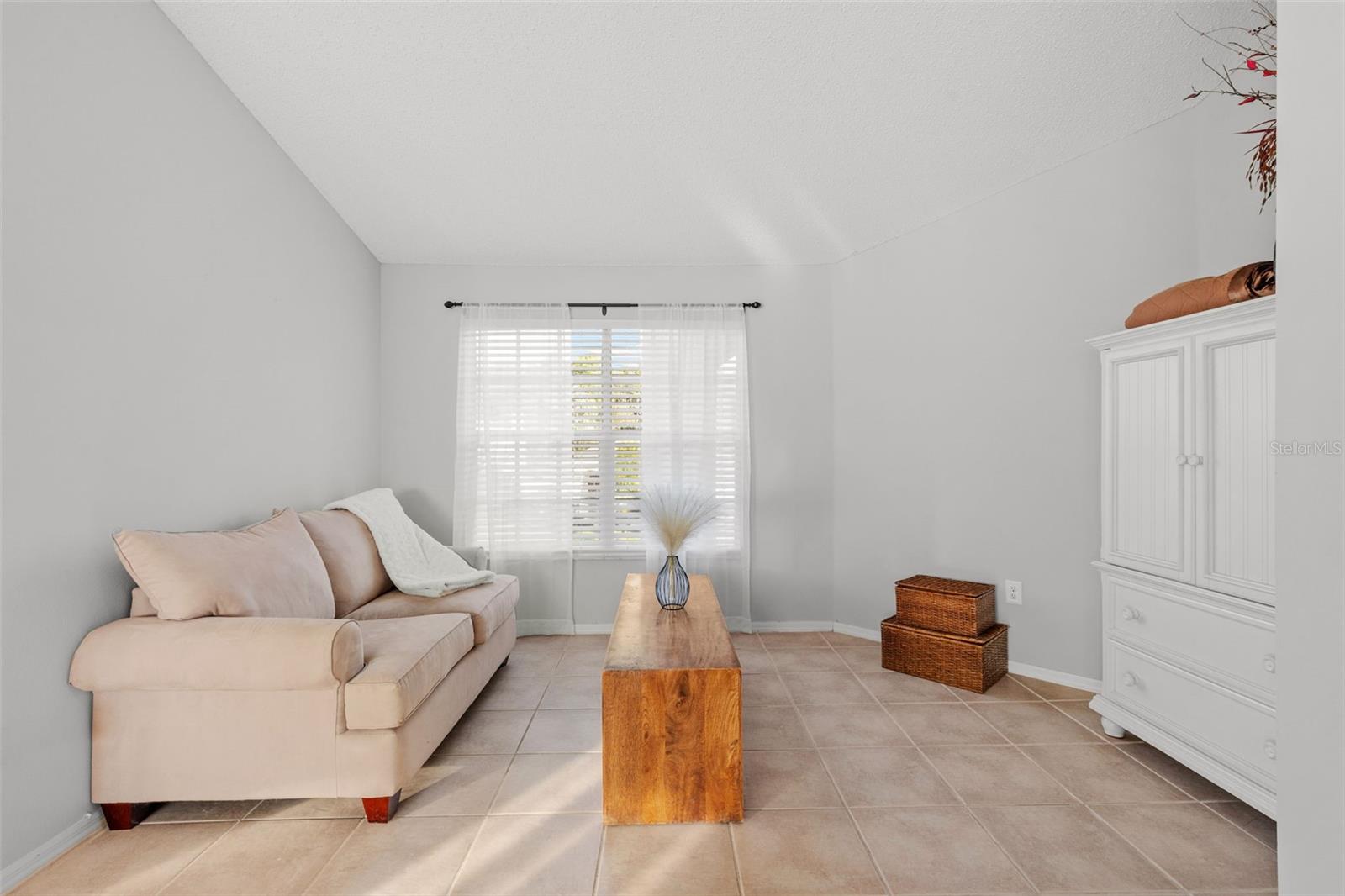 Image 30 of 70 For 27045 Sea Breeze Way