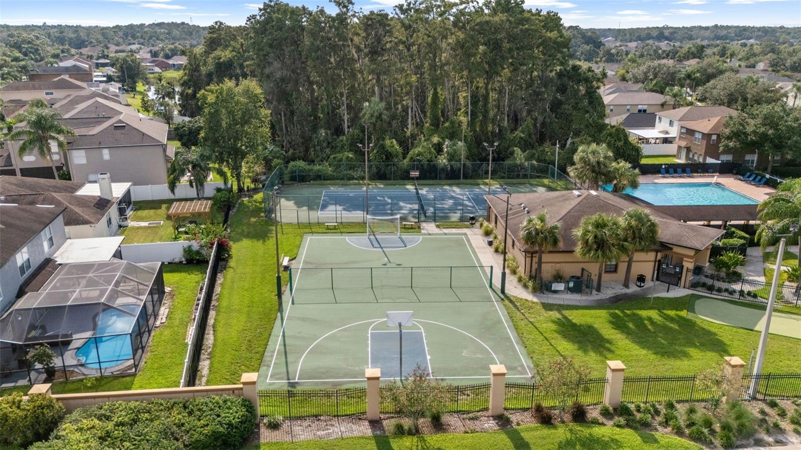 Image 67 of 70 For 27045 Sea Breeze Way