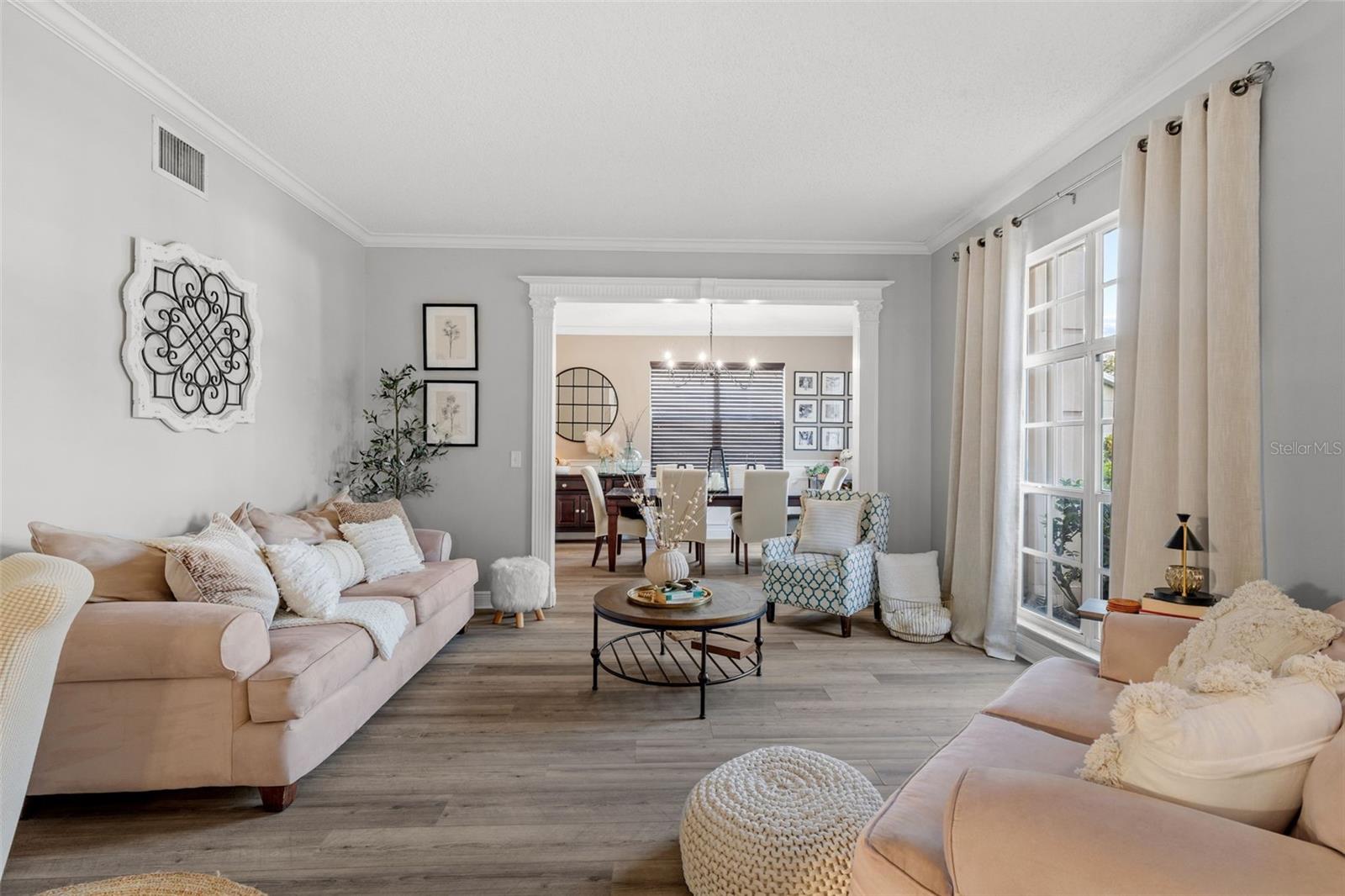 Image 7 of 70 For 27045 Sea Breeze Way