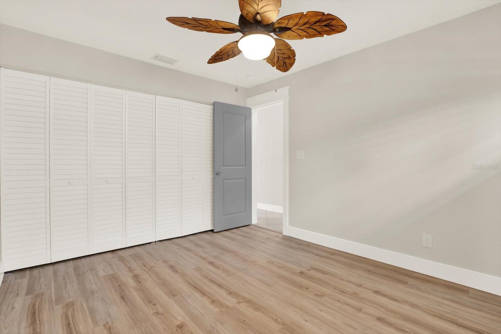Image 18 of 32 For 5648 Bayview Drive