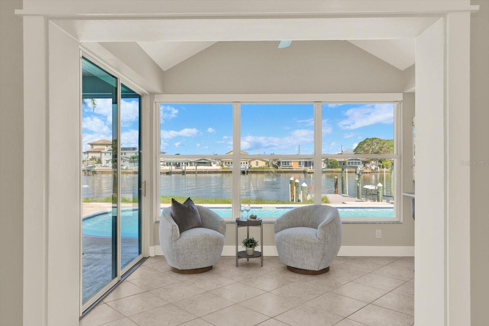 Image 9 of 32 For 5648 Bayview Drive