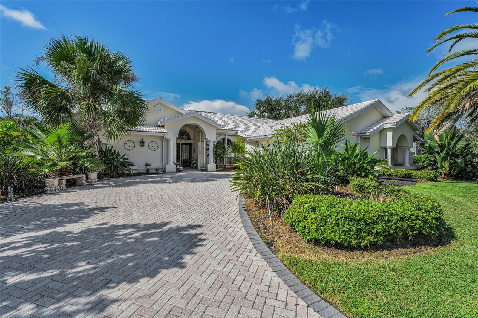 Details for 1828 Eagle Trace Boulevard, PALM HARBOR, FL 34685