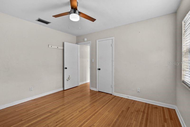 Image 19 of 33 For 820 22nd Avenue N