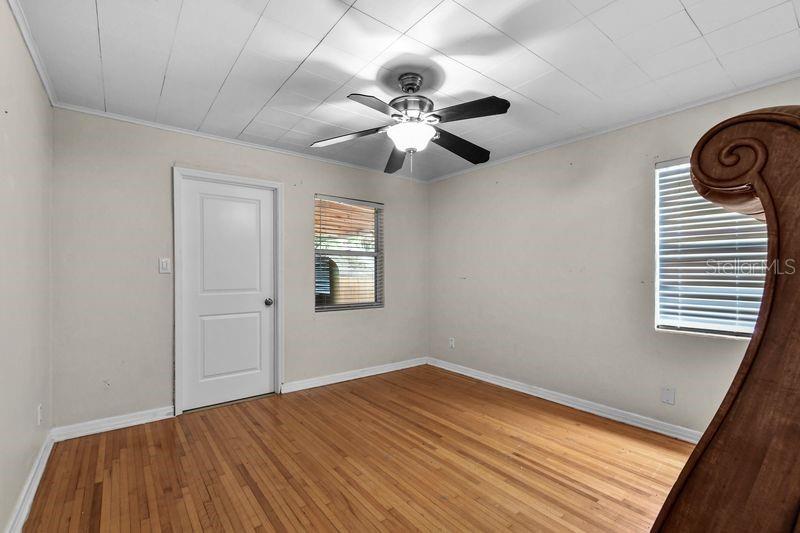 Image 22 of 33 For 820 22nd Avenue N