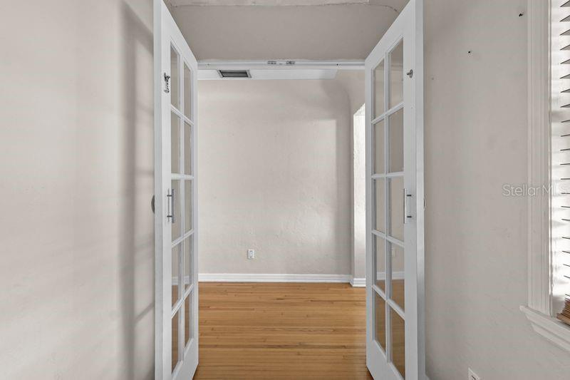Image 26 of 33 For 820 22nd Avenue N