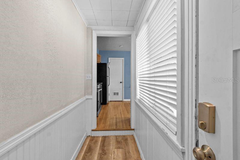 Image 27 of 33 For 820 22nd Avenue N