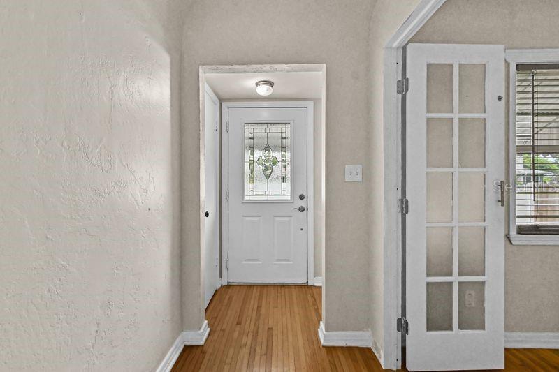 Image 29 of 33 For 820 22nd Avenue N