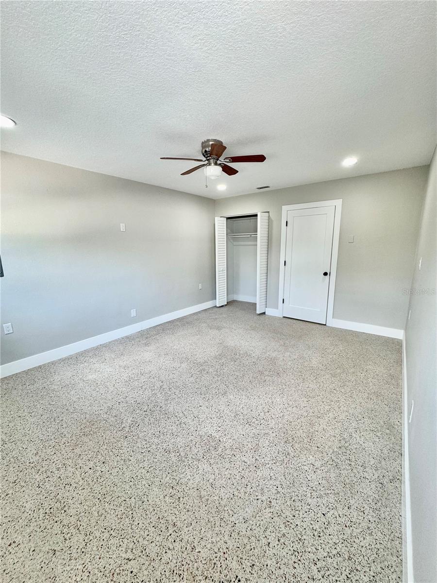 Image 31 of 44 For 319 20th Avenue S