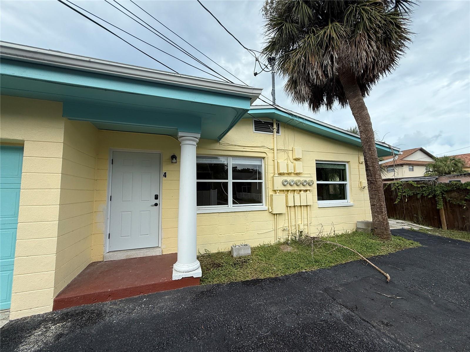 Image 2 of 14 For 7057 Sunset Drive S 4