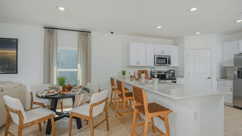 Image 12 of 29 For 13635 Tropical Breeze Way