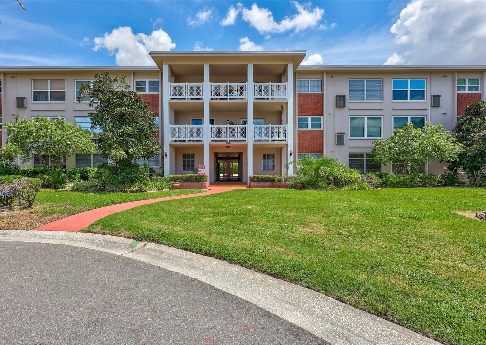 Details for 3125 36th Street N 208, ST PETERSBURG, FL 33713
