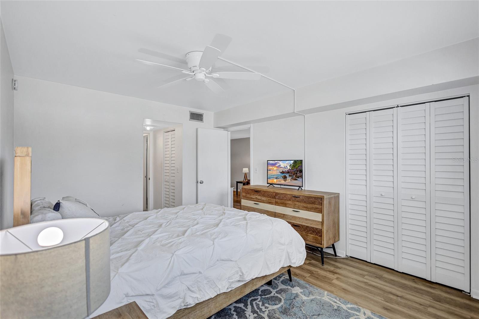 Image 17 of 29 For 3125 36th Street N 208