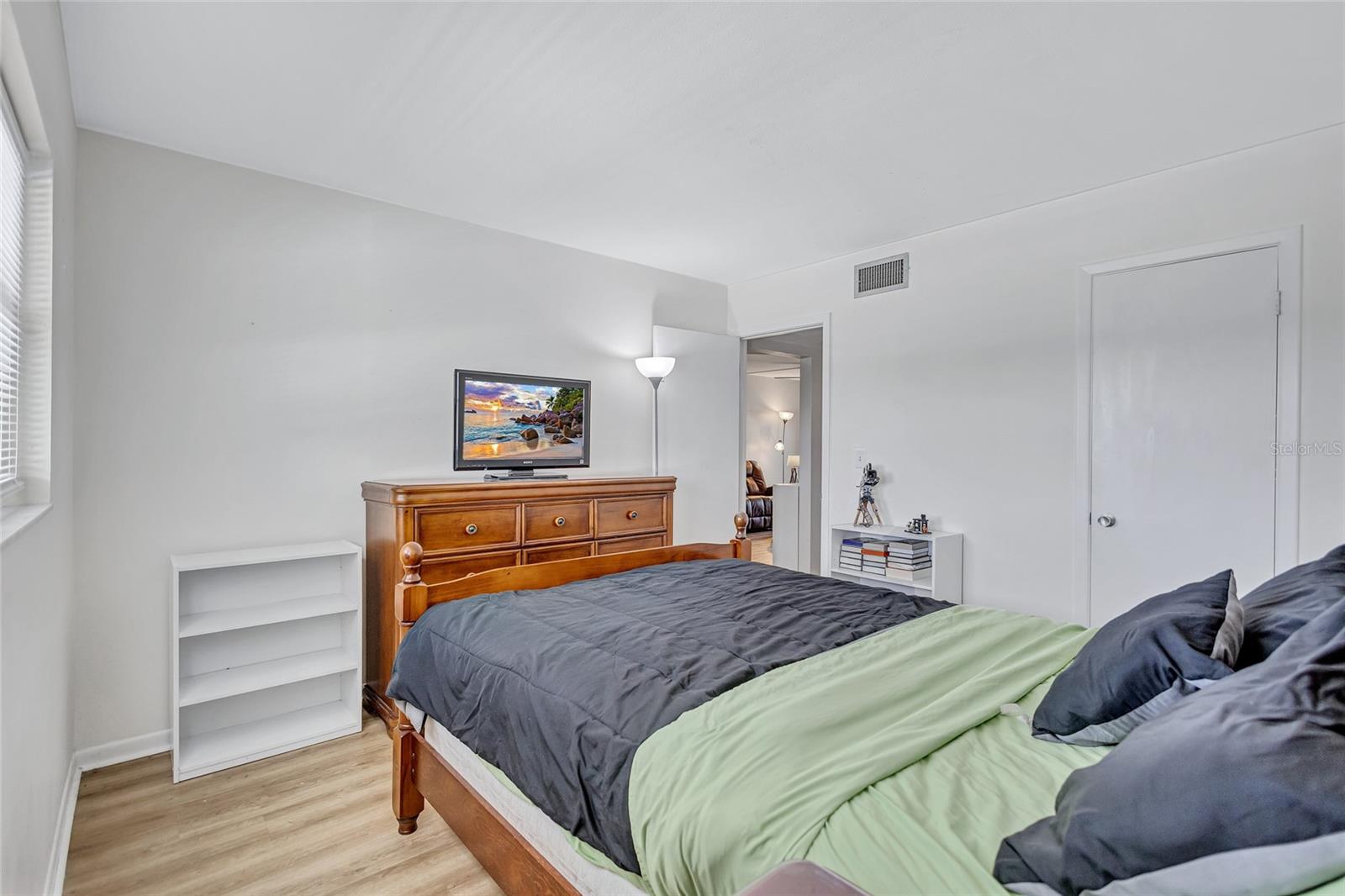 Image 20 of 29 For 3125 36th Street N 208