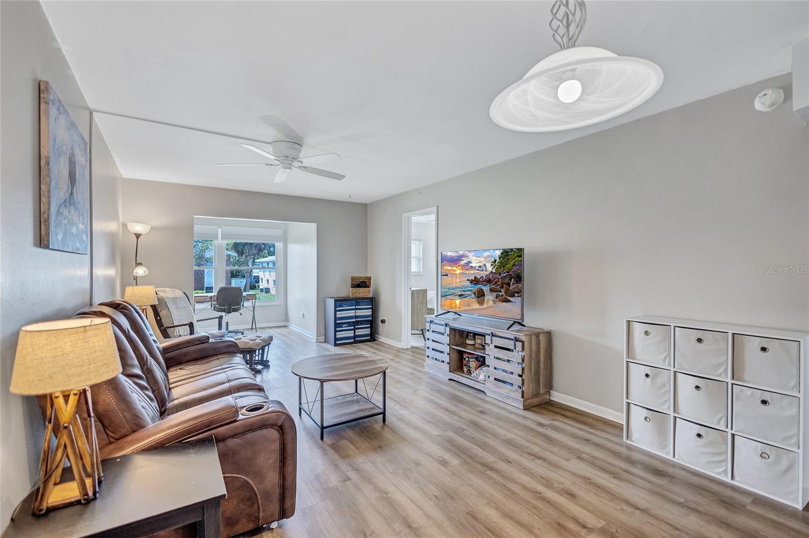 Image 7 of 29 For 3125 36th Street N 208