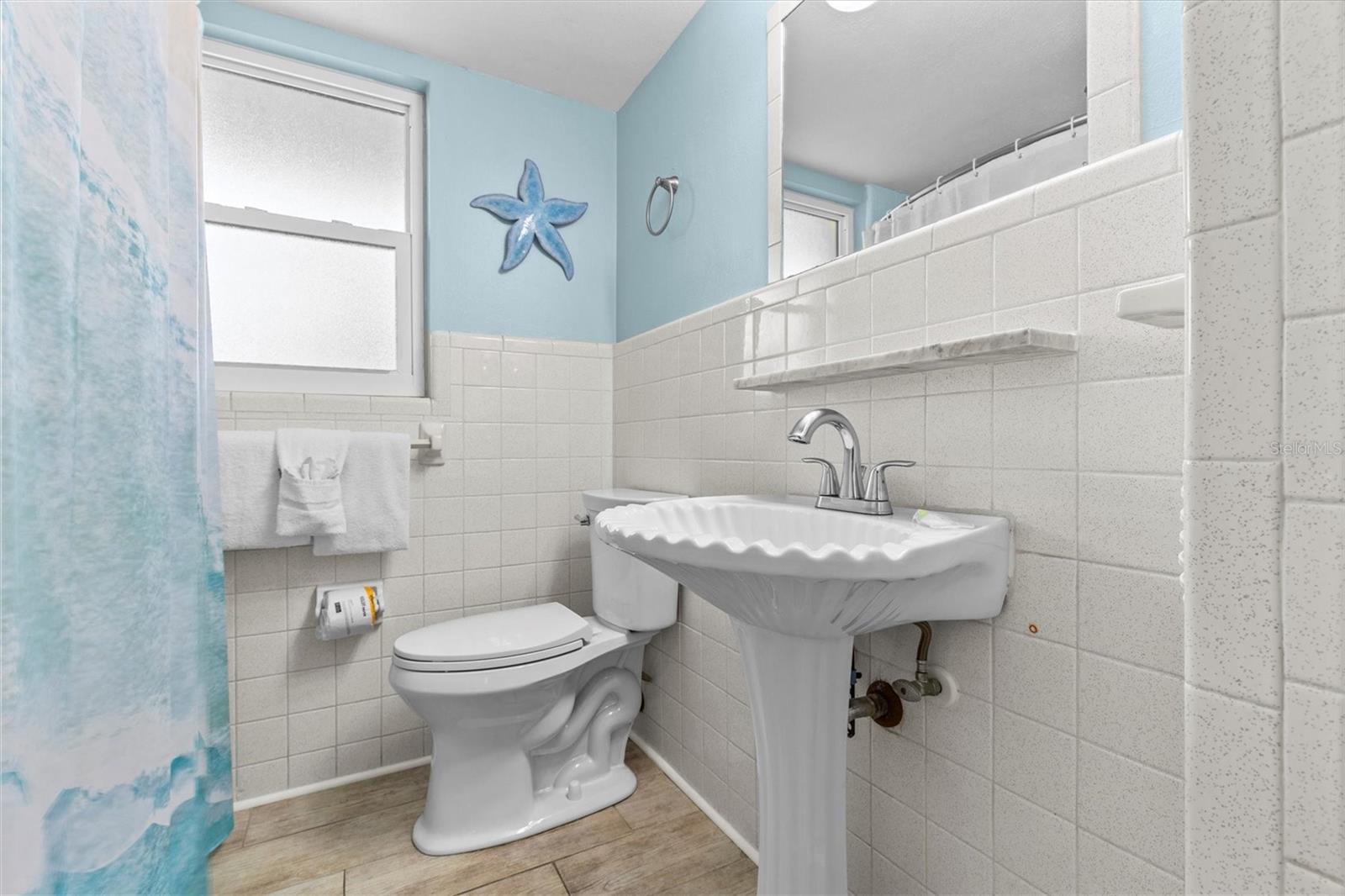 Image 25 of 48 For 12960 Gulf Boulevard 214