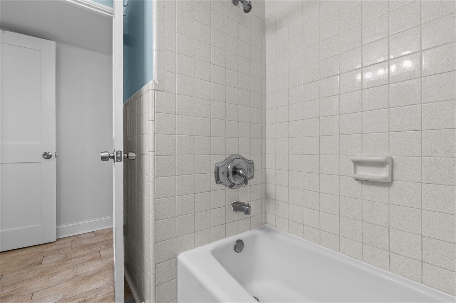 Image 26 of 48 For 12960 Gulf Boulevard 214
