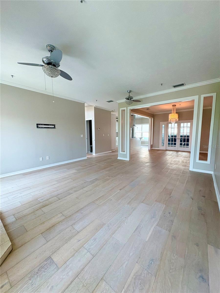 Image 7 of 13 For 2907 Stovall Street